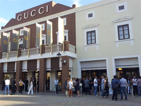 outlet firenze gucci|gucci outlet in rome italy.